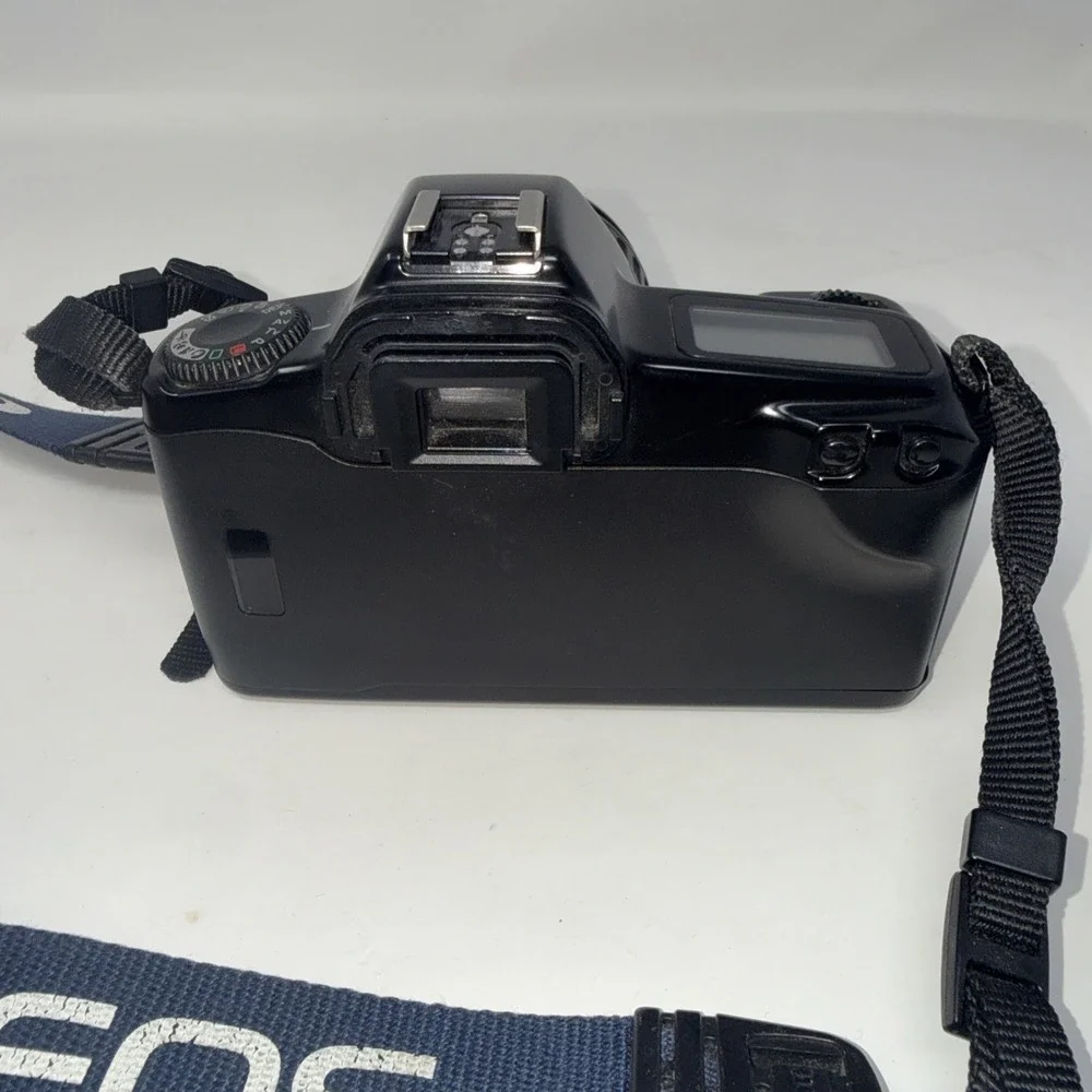 Canon EOS Rebel 35mm Film SLR Camera 35-80mm Zoom Lens Works Needs Battery